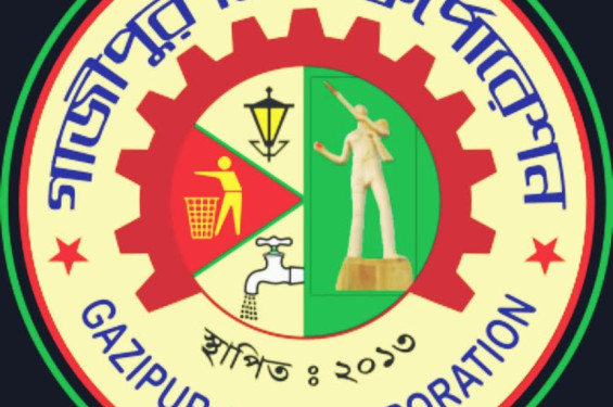 মধ্য রাতে শাবি ছাত্রীদের উপচার্যের বাস ভবন ঘেরাও