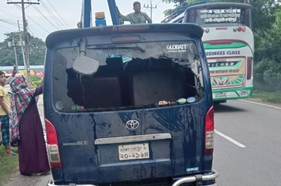 ওমান প্রবাসীকে আনতে গিয়ে একই পরিবারের ৭ জন নিহত