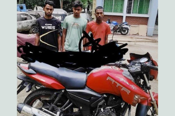সিলেটে চোরাই মোটরসাইকেলসহ গ্রেফতার তিন