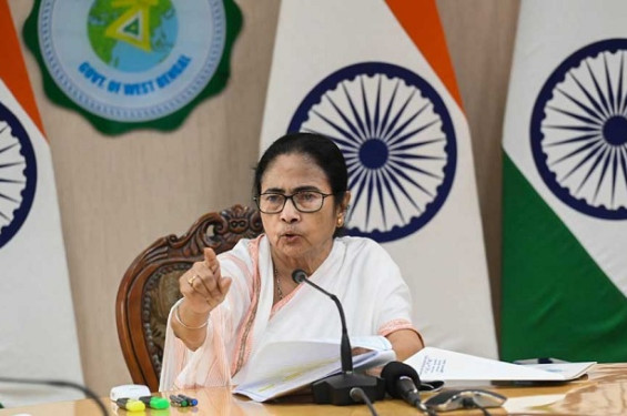 বাংলাদেশে জাতিসংঘ শান্তিরক্ষী বাহিনী পাঠানোর দাবি মমতার