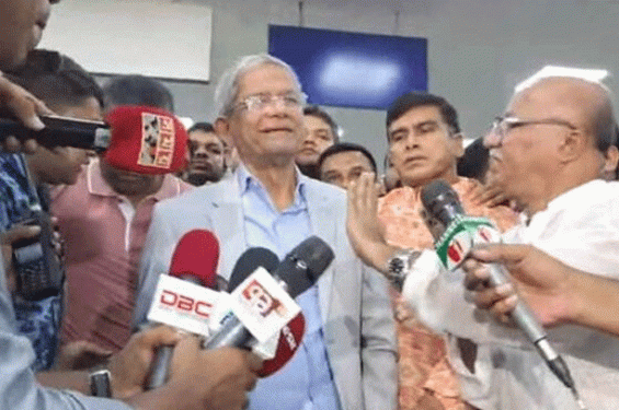 দেশে পৌঁছেছেন মির্জা ফখরুল