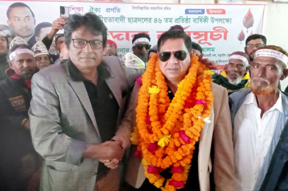 দেশে ফিরে মানুষের ভালোবাসায় সিক্ত বিএনপি নেতা জহিরুল