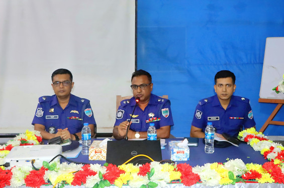 নড়াইলে পুলিশ সদস্যদের তিনদিনব্যাপী নির্বাচনী প্রশিক্ষণ কোর্সের উদ্বোধন