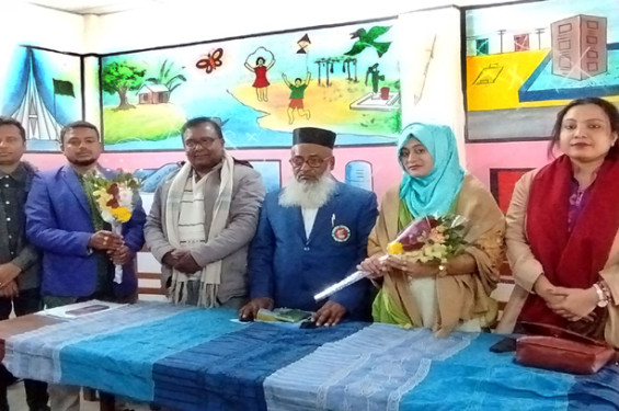 নড়াইলে বিজয় উৎসব ও কবিতা পাঠের আসর অনুষ্ঠিত