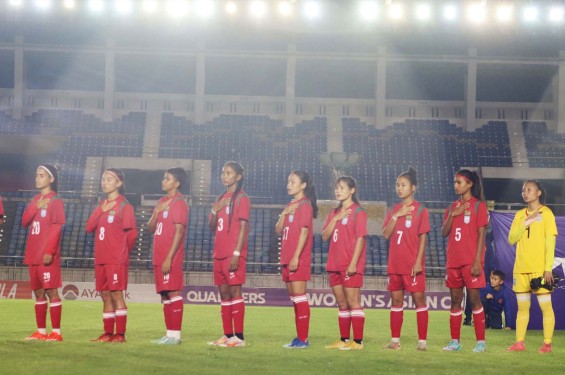 দেশে ফিরলেন নারী ফুটবলাররা