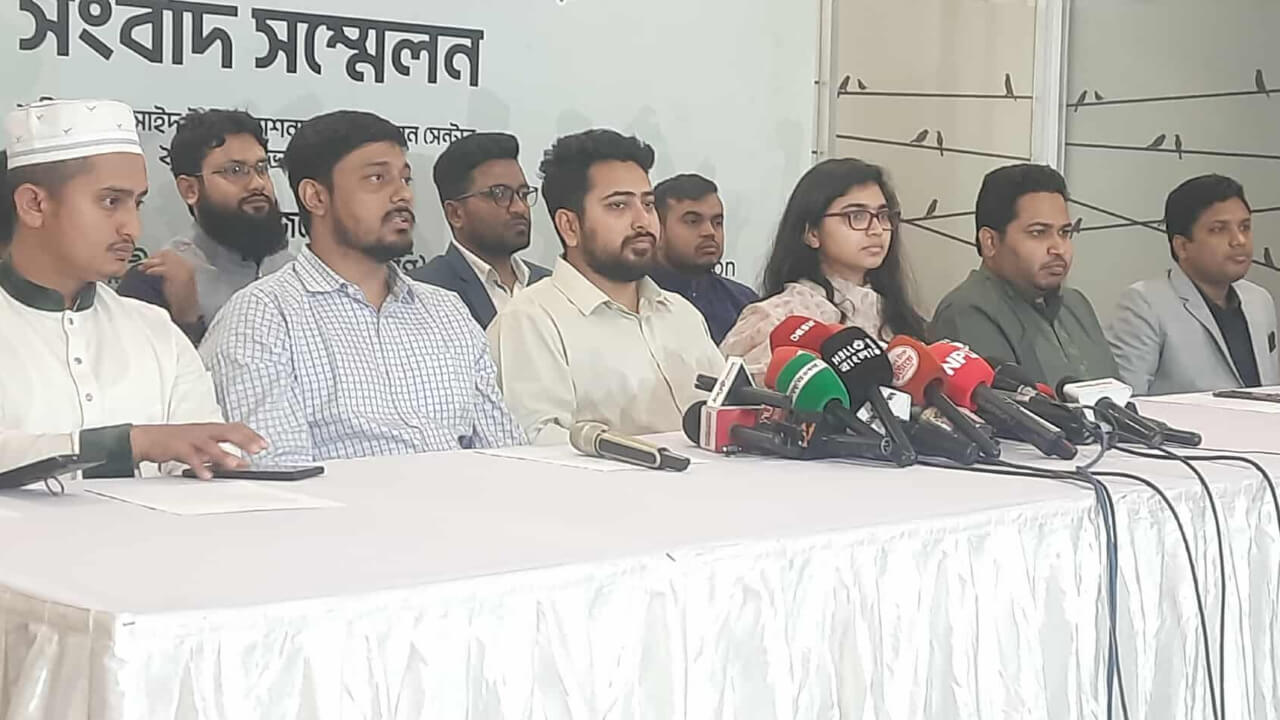 নির্বাচনে 'লেভেল প্লেয়িং ফিল্ড' দেখতে পাচ্ছি না:নাহিদ ইসলাম