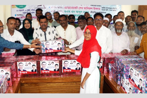 লেখাপড়ার পাশাপাশি খেলাধু বিকল্প নেই: শফিকুল আলম মনা