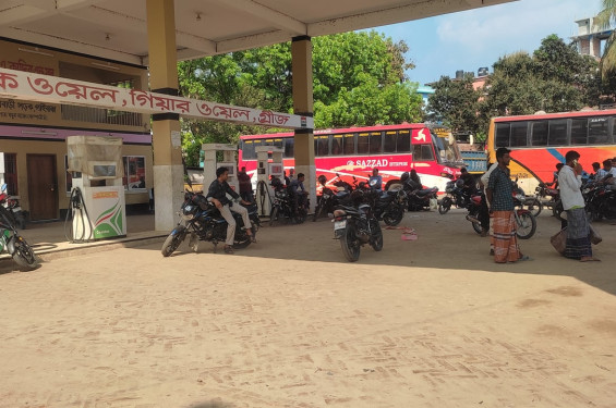 জ্বালানি সংকটে গাইবান্ধায় সব পাম্প বন্ধ