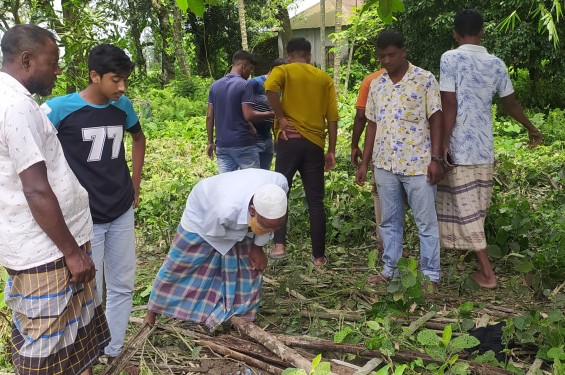 পঞ্চগড় শহরের কবরস্থান থেকে গভীর রাতে পাঁচটি কঙ্কাল চুরি