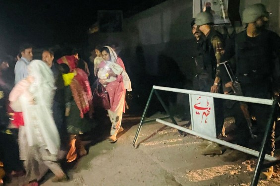পাকিস্তানে দুটি মসজিদে হামলা চালিয়েছে ভারত, নিহত বেড়ে ৮