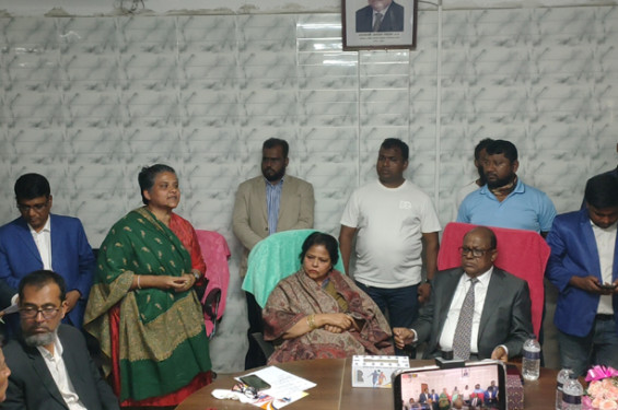 চান্দিনায় রেদোয়ান আহমেদ ফাউন্ডেশন গোল্ডকাপ ফুটবল টুর্নামেন্ট এর লটারি অনুষ্ঠিত