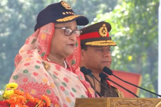 সবাইকে এক হওয়ার আহ্বান প্রধানমন্ত্রীর