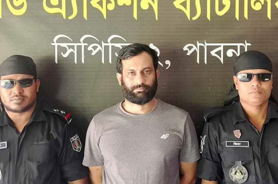 সাবেক ভূমিমন্ত্রীর ছেলে তমাল অস্ত্র-গুলিসহ গ্রেপ্তার