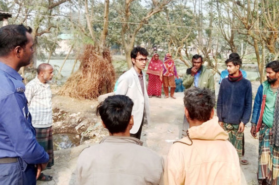 রাণীনগরে ভ্রাম্যমান আদালতে ৪ মাদক সেবিকে সাজা