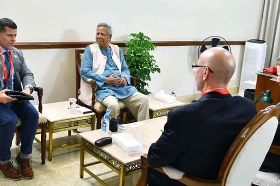 যুক্তরাষ্ট্রের রিপাবলিকান পার্টির নেতাদের বাংলাদেশ সফরের আহ্বান জানিয়েছেন অধ্যাপক ইউনূস