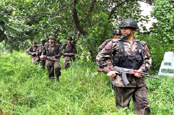 সীমান্তে বিএসএফের ৮ ‘পুশইন’ ঠেকাল বিজিবি