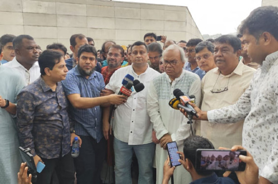শেখ হাসিনাকে আশ্রয় দেওয়া মানে খুনীকে আশ্রয় দেওয়া, অপরাধকে আশ্রয় দেওয়া: রিজভী