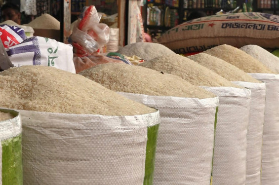 বেড়েছে সব ধরনের চালের দাম