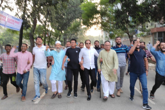 অবরোধ সমর্থনে উত্তরায় রিজভীর নেতৃত্বে বিক্ষোভ মিছিল