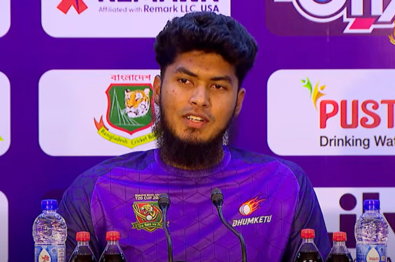 একাদশে সুযোগ না পাওয়া দিনগুলোর প্রতি কৃতজ্ঞ রিশাদ