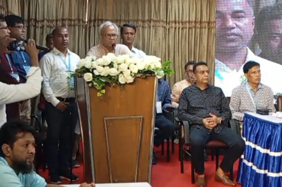 বাকশালী সংবিধানের অজুহাতে সংস্কার করতে দেরি কেন