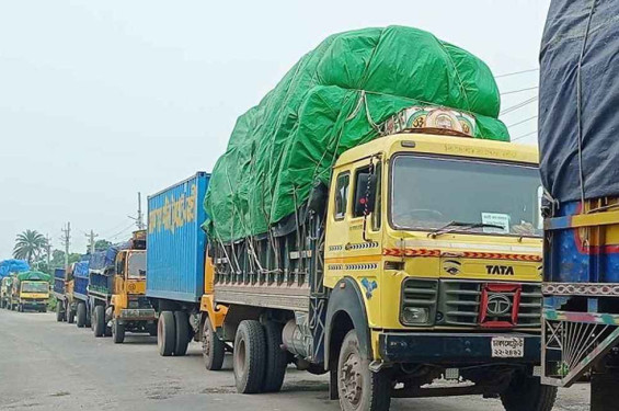 ঈদুল আজহায় ৭ দিন ট্রাক-কাভার্ড ভ্যানের ফেরি পারাপার বন্ধ