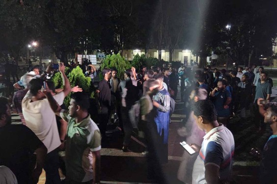 রাবিতে ছাত্রজোট ও শাহবাগবিরোধীদের দফায় দফায় সংঘর্ষ