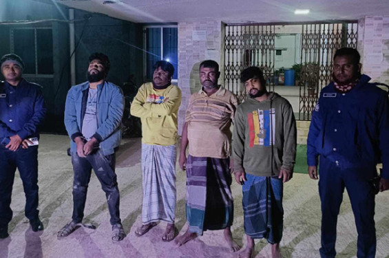 রূপগঞ্জে ডকইয়ার্ডে ডাকাতির মামলায় গ্রেপ্তার ৪