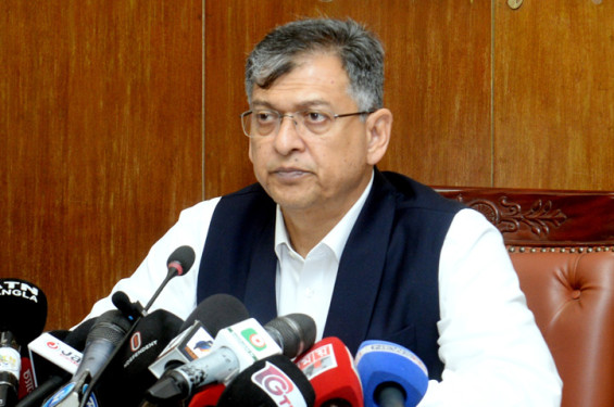রোহিঙ্গা সংকট আঞ্চলিক নিরাপত্তার হুমকি : স্বরাষ্ট্রমন্ত্রী