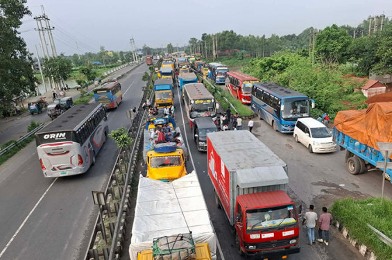 টাঙ্গাইল মহাসড়কে ২৩ কিলোমিটার যানজট