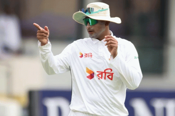 বিদায়ী টেস্ট খেলতে দেশে ফিরছেন না সাকিব