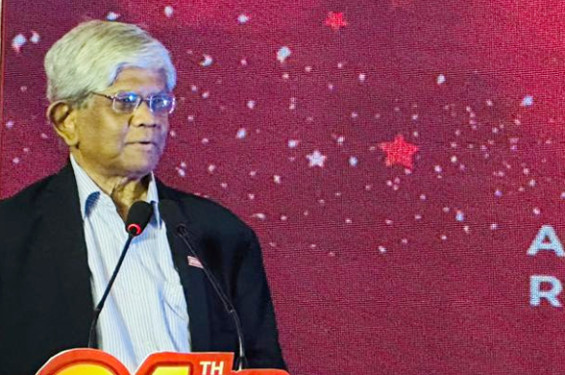 আমরা ফেরেশতা না, ভুলগুলো ধরিয়ে দেন: সালেহউদ্দিন আহমেদ