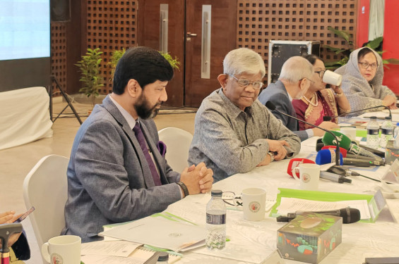 পুঁজিবাজার থেকে সবসময় মুনাফা আসবে এমন ভাবা ভুল : অর্থ উপদেষ্টা