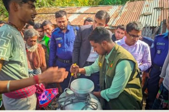 সাতক্ষীরায় ভেজাল দুধ ব্যবসায়ীকে ৫০ হাজার টাকা জরিমানা, ৬০ কেজি দুধ জব্দ