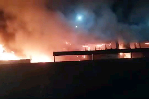 সাভারে বাস ও অ্যাম্বুলেন্স সংঘর্ষে গ্যাস সিলিন্ডার বিষ্ফোরণ: নিহত ৪