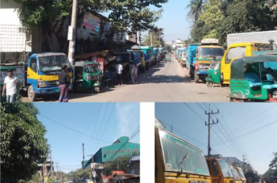 বায়েজিদ সড়কে ইন্ডাষ্ট্রিজ ও সমিতির রাখা ট্রাকের যত্রতত্র অবৈধ পার্কিং, যানজট ও জনচলাচলে জনভোগান্তি