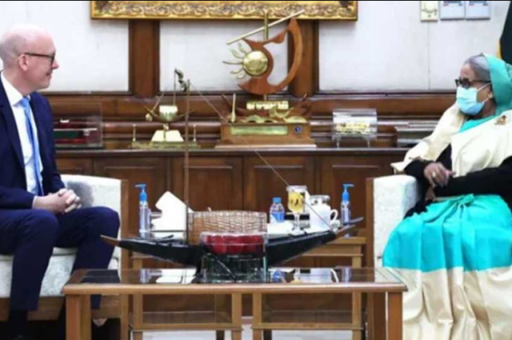 প্রধানমন্ত্রীর সঙ্গে সৌজন্য সাক্ষাতে ইইউ রাষ্ট্রদূত