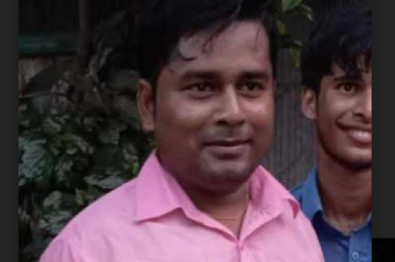 ব্রাহ্মণবাড়িয়ার নবীনগরে ধর্ষণের শান্তি সালিশ বৈঠকের বিচারে কানে ধরে উঠ-বস!