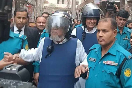 আরো নতুন মামলায় গ্রেপ্তার ইনু-আমুসহ তিন হেবিওয়েট সাবেক কর্মকর্তা
