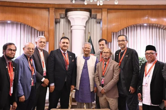 ইসলামি এনজিওগুলোকে আরও বেশি সামাজিক ব্যবসায় যুক্ত হওয়ার আহ্বান প্রধান উপদেষ্টার