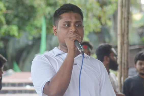 আ.লীগকে পুনর্বাসন করতে হলে আমাদের রক্তের ওপর দিয়ে করতে হবে: হাসনাত আব্দুল্লাহ