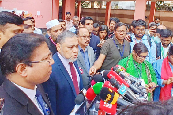 গণতন্ত্রের ট্রেন গন্তব্যে পৌঁছাবে বলে আশাবাদ সিইসির