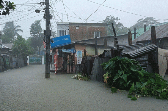 সুনামগঞ্জে বন্যা পরিস্থিতির অবনতি