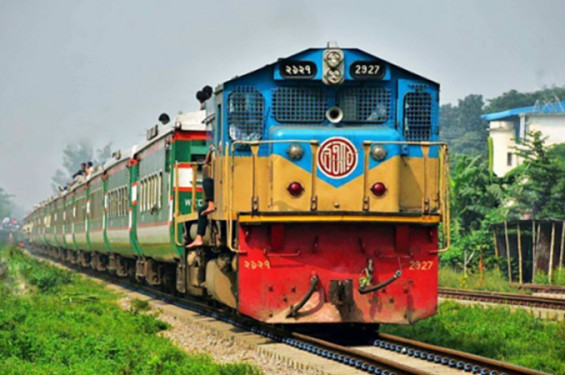 ঢাকা-ময়মনসিংহ রুটে ট্রেন চলাচল স্বাভাবিক 