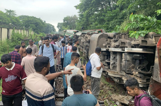 সিলেটের সঙ্গে সারা দেশের ট্রেন যোগাযোগ স্বাভাবিক