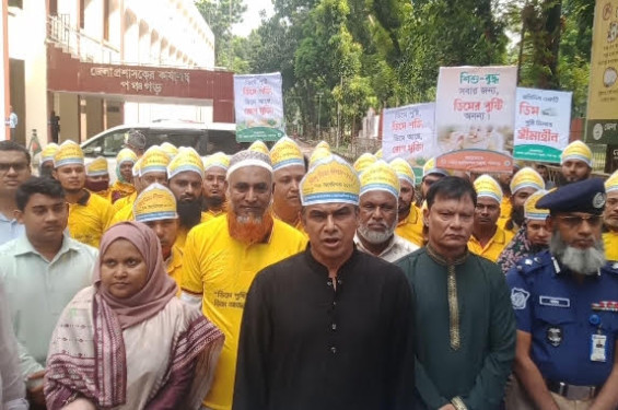 গর্ভবতী মায়ের পুষ্টির চাহিদা পূরণ করতে ডিমের বিকল্প নেই: পঞ্চগড়ে পানি সম্পদ প্রতিমন্ত্রী আজাদ