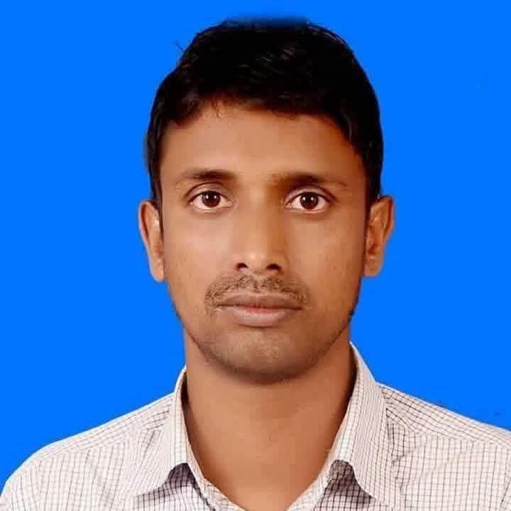 সাইবার বুলিং মামলা থেকে খালাস পেলেন সাংবাদিক রেজা মাসুদ