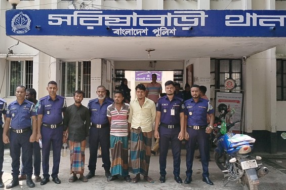 সরিষাবাড়ীতে ছাত্রদল নেতার গুদাম থেকে ৫৫ বস্তা ভিজিএফ চাল উদ্ধার : আটক ৩
