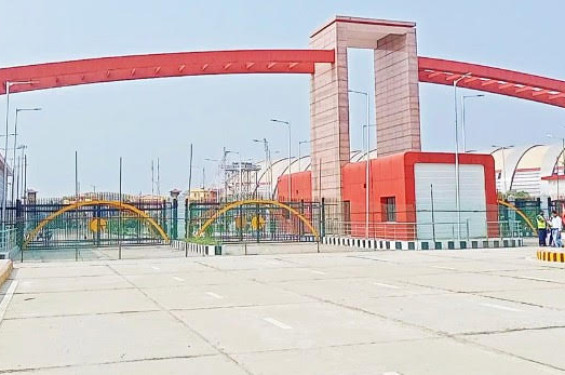 বেনাপোল-পেট্রাপোল বাণিজ্য স্বাভাবিক, রাত ১১টা পর্যন্ত পণ্য আমদানি; এনবিআরকে ভারতের চিঠি