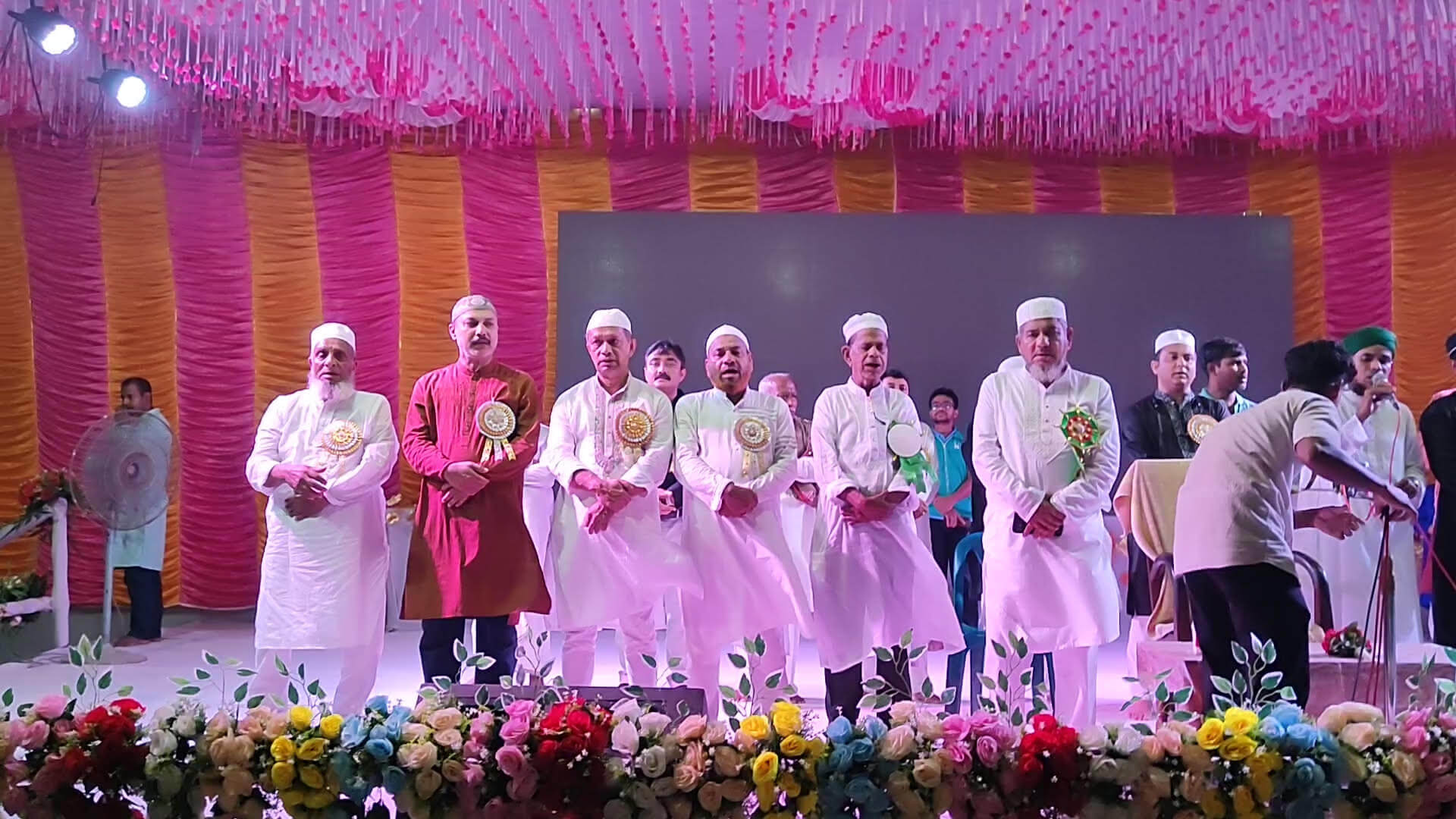 নরসিংদীর শিবপুরে পবিত্র আজিমুশ্বান ইসলামী জলসা অনুষ্ঠিত